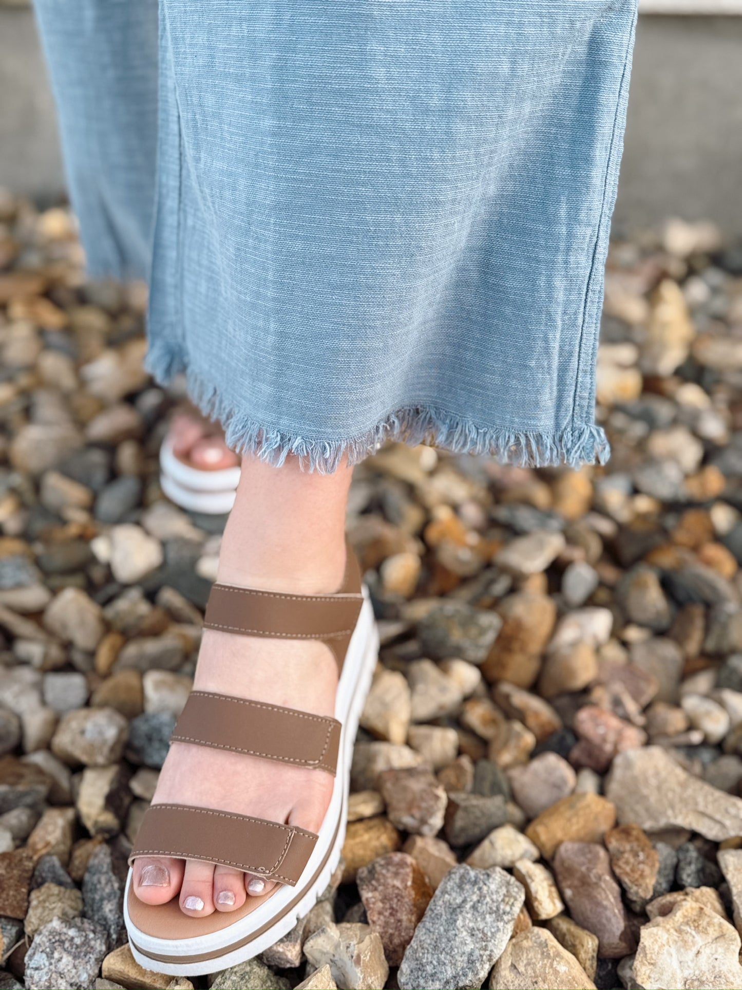 Frayed Wide Leg Pants
