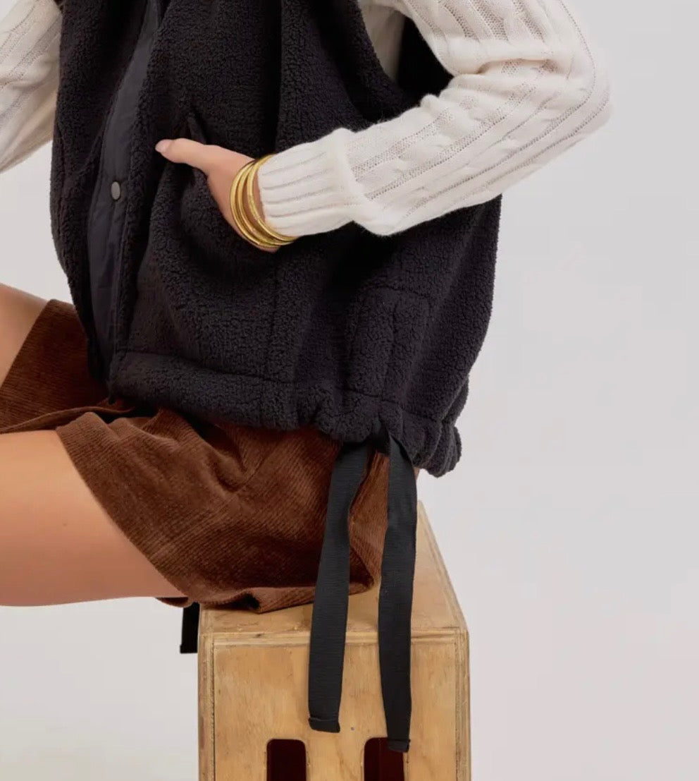 Oversized Fleece Vest